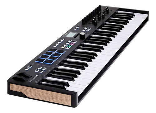 Controlador Midi Arturia Keylab Essential 61 Mk3 Black Edition
